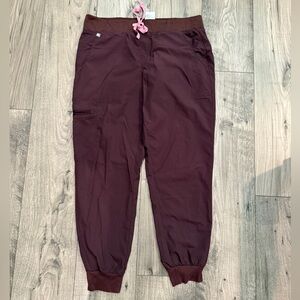 Figs petite jogger scrub pants